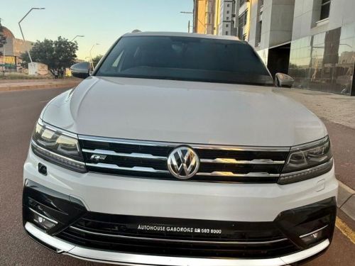 Volkswagen Tiguan 2.0 TSI, R-Line, Allspace in Botswana