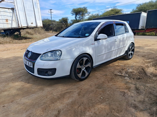 Pre-owned Volkswagen Golf 5 GTI for sale in 
