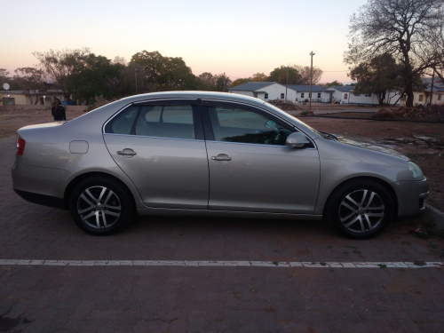 Volkswagen Jetta 2.0FSI in Botswana