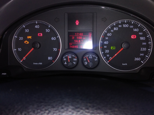 Volkswagen Jetta 2.0FSI in Botswana