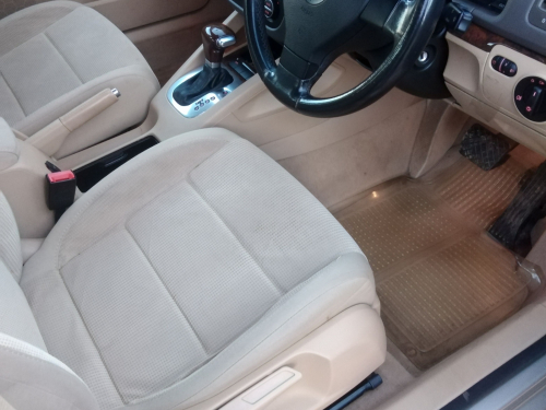 Volkswagen Jetta 2.0FSI in Botswana