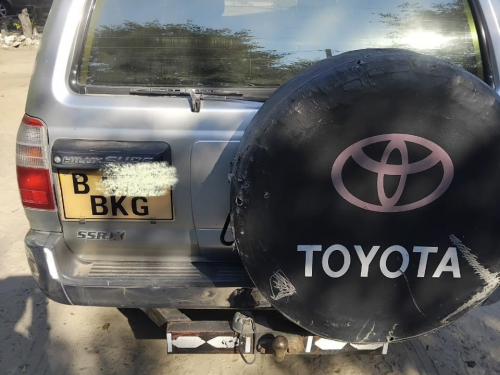 Toyota Hilux Surf in Botswana