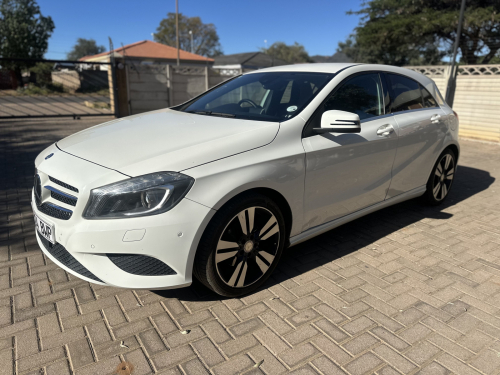 Pre-owned Mercedes-Benz A180 for sale in 