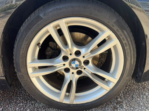 BMW 320i in Botswana
