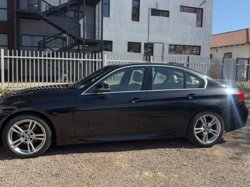 BMW 320i in Botswana