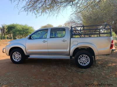 Pre-owned Toyota Hilux 2.7 VVTI for sale in 