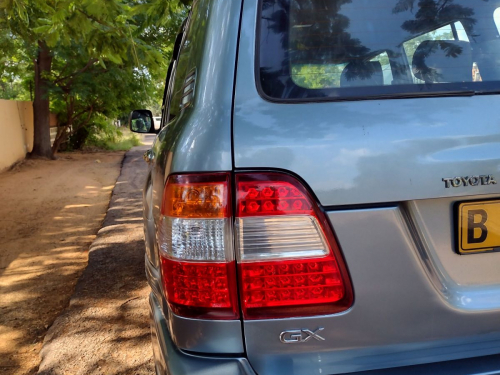 Toyota Landcruiser GX 4,5Efi in Botswana