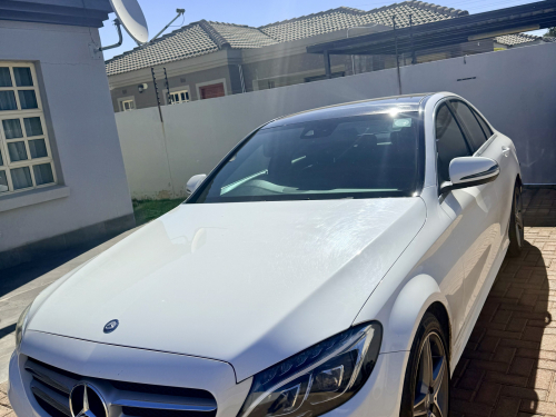 Mercedes-Benz C200 (w205) in Botswana