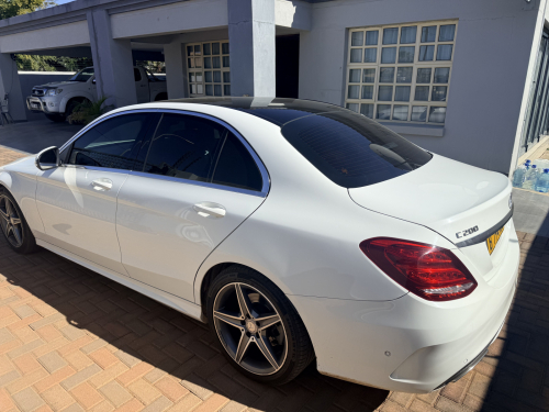 Mercedes-Benz C200 (w205) in Botswana
