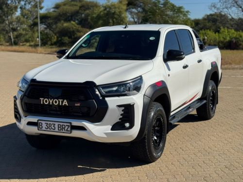 Pre-owned Toyota Hilux 2.8 GR for sale in 